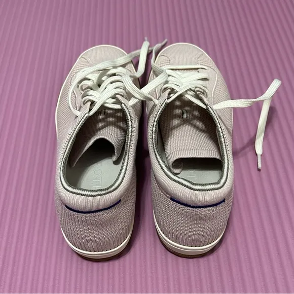 𝓡𝓸𝓽𝓱𝔂’𝓼 Lilac Lace ups 💜