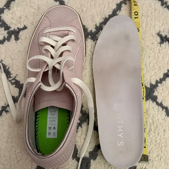 𝓡𝓸𝓽𝓱𝔂’𝓼 Lilac Lace ups 💜