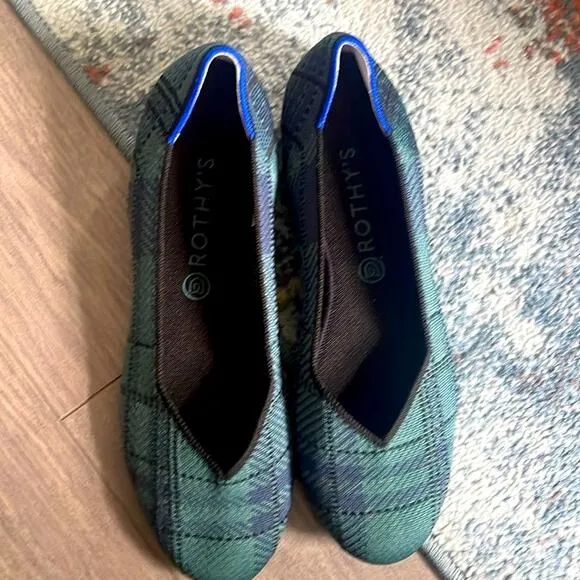 - Rothys round toe size 11.5 forest green plaid woman flat shoes