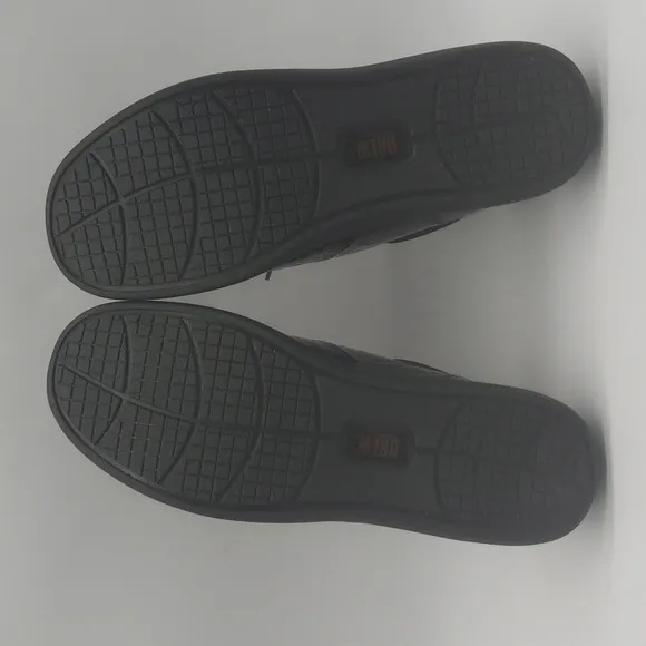 1417- Drew Women's Shoes Size 10 M