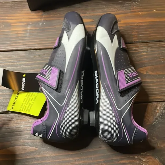 40 Diadora Phantom II C05