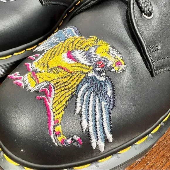 7 DOC MARTENS 1461 SOUVENIR EMBROIDERED LEATHER SHOES NIB