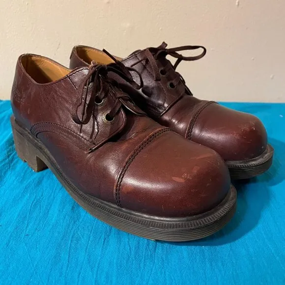90s Vintage Dr. Martens Made in England Brown Leather 3-Eye Cap Toe Oxford Shoes