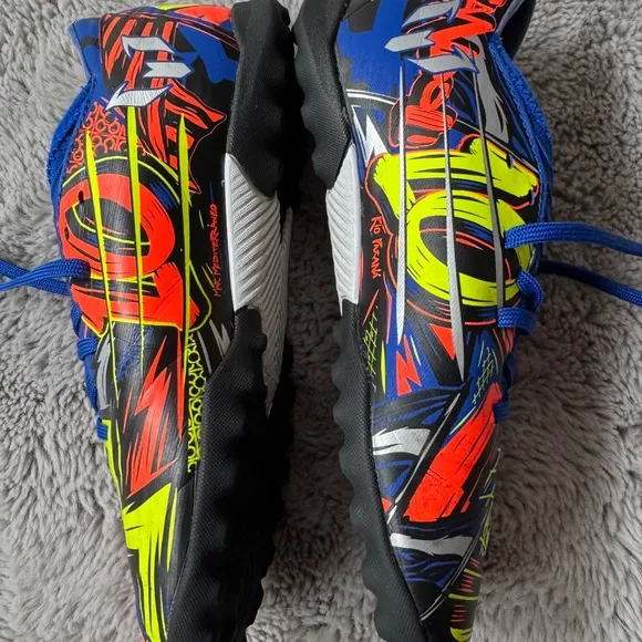 aAdidas Lionel Messi 19.2 Male Boy 5.5 Soccer Graphic Design Turf Soccer Cleats
