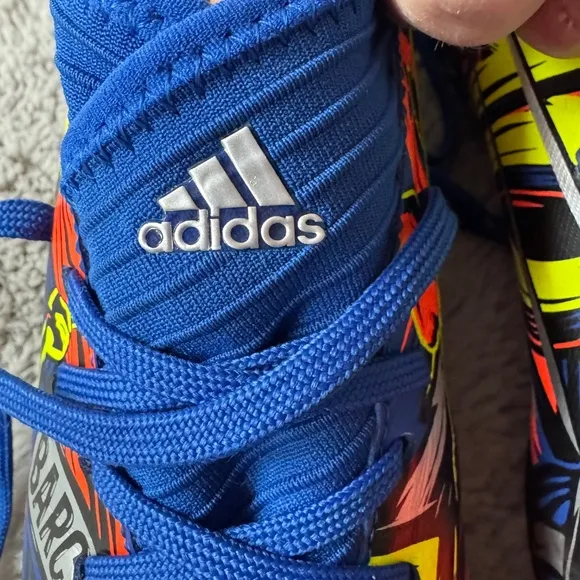 aAdidas Lionel Messi 19.2 Male Boy 5.5 Soccer Graphic Design Turf Soccer Cleats