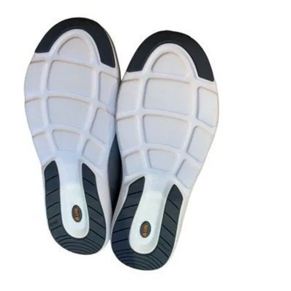 Abeo Athletic walking shoes