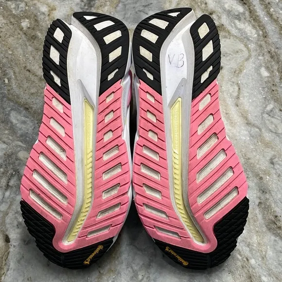 adidas Adistar CS Running  Performance Shoes Greyfive/Almostyellow/Beampink W 11