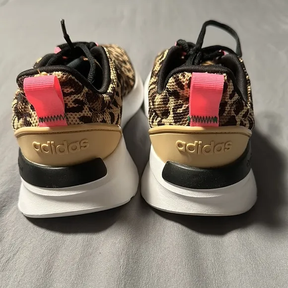 Adidas Big Girls Racer TR21 Leopard II Running Shoes, EUC (Wore Once), Size 7