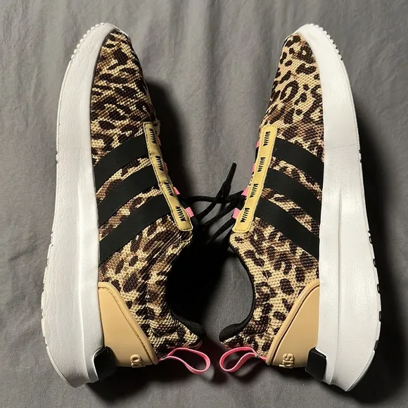 Adidas Big Girls Racer TR21 Leopard II Running Shoes, EUC (Wore Once), Size 7