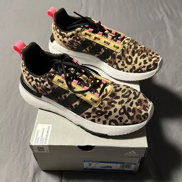 Adidas Big Girls Racer TR21 Leopard II Running Shoes, EUC (Wore Once), Size 7