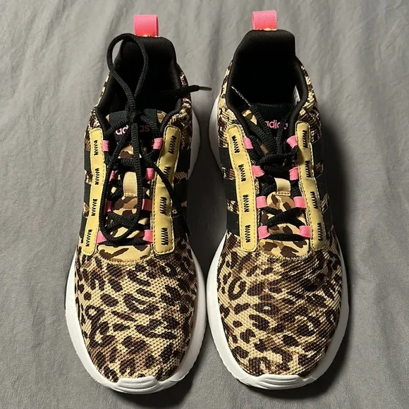 Adidas Big Girls Racer TR21 Leopard II Running Shoes, EUC (Wore Once), Size 7