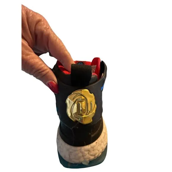 Adidas Derrick DRose Boost Shoes- Size 8.5
