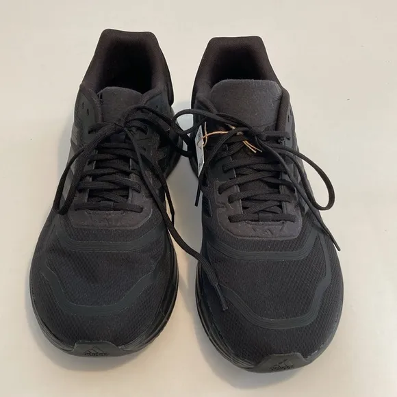 Adidas Duramo NWOT/ Mens running shoe 9 1/2 US