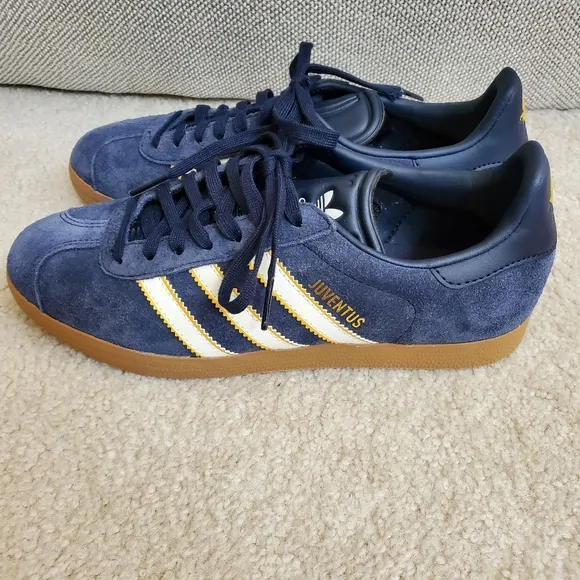 Adidas Gazelle Juventus Terrace Icons Shoes.  Size 6.5