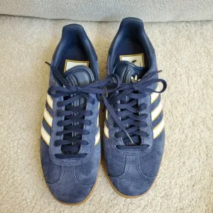 Adidas Gazelle Juventus Terrace Icons Shoes.  Size 6.5