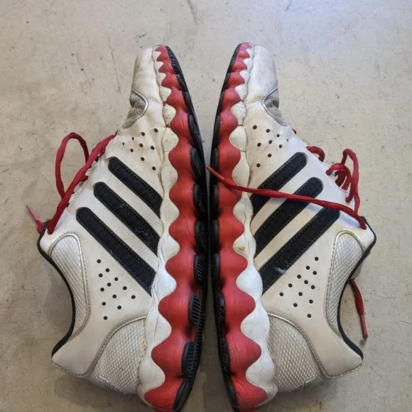 Adidas MEGA SOFTCELL red/white men's shoes size 9 USED lots of treadlife left