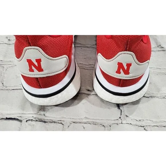 adidas MENS 9.5 Scarlet White Nebraska Huskers Supernova Running Shoes H01296