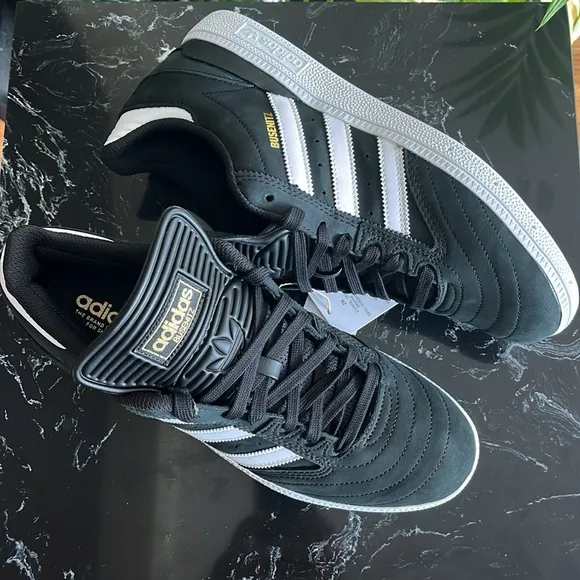 🖤🤍👟adidas Men's Busenitz Shoes-10 Core Black Cloud White and Gold Metallic-10