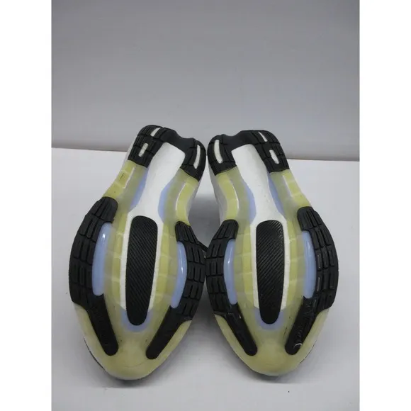 Adidas Men’s Ultra boost Light Shoes Carbon/Blue Dawn/Court Green 9.5(Used)