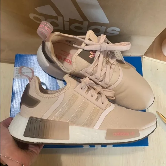 adidas NMD R1 Wonder Quartz Pink