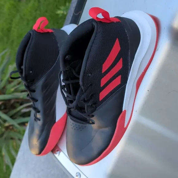 ADIDAS Own The Game Wide Black Red Basketball Athletic Shoes EF0309 Men's Sz 13