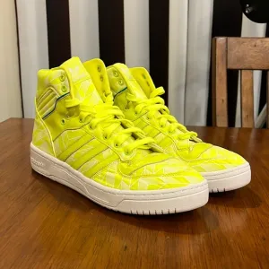Adidas Rivalry Hi High shoes sneakers new D65195 Men’s Size 10 neon