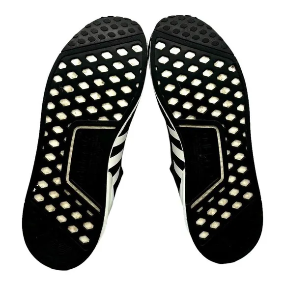 ADIDAS Shoes Men Size 11.5 NMD_R1 V2 GX6367 NMD Core Black White Sneakers