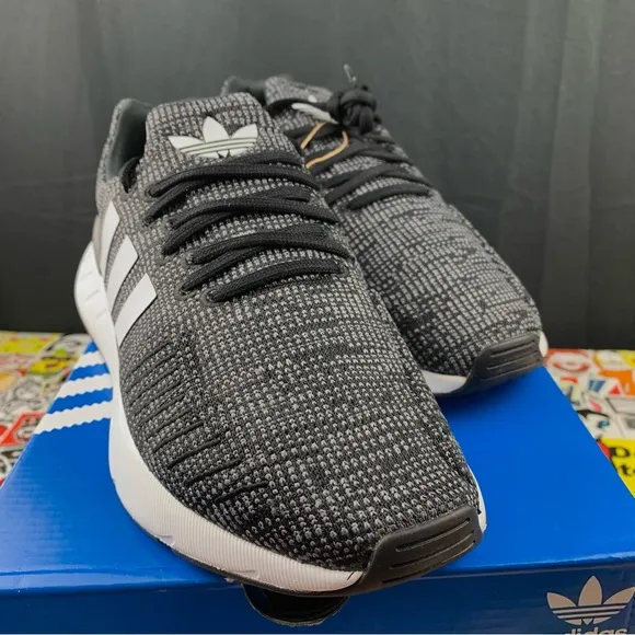Adidas Swift Run 22 Black   White Womens Various Sizes