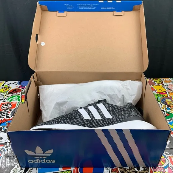 Adidas Swift Run 22 Black   White Womens Various Sizes