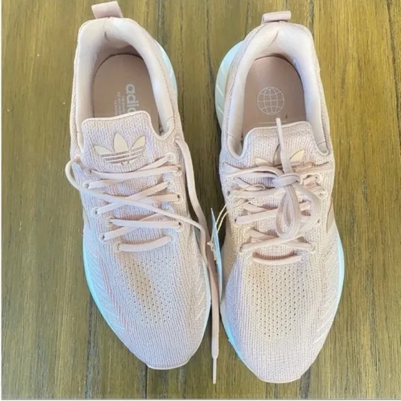 Adidas Swift Run 22 taupe nude sneakers shoes