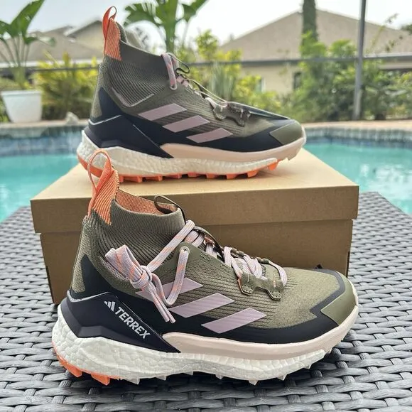 Adidas Terrex Free Hiker 2.0 Olive Strata Women's Athletic Shoes IG8895