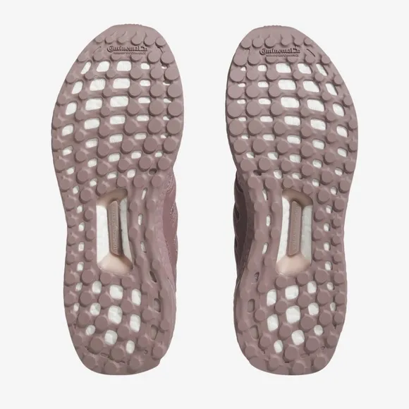 ADIDAS Ultraboost‎ DNA Women’s size 9.5 Wonder color Wonder Oxide