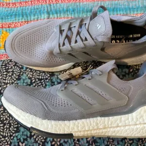 Adidas ULTRABOOST LIGHT RUNNING SHOES