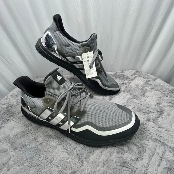 Adidas UltraBoost MTL Running Shoes Gray Silver Metallic Mens Size 18, NWT