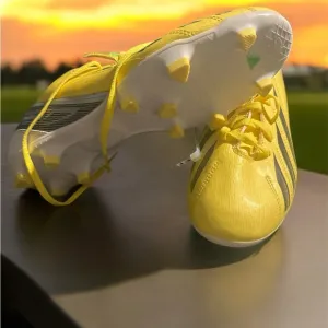 Adidas Yellow and Black Athletic Shoes Sleek Design