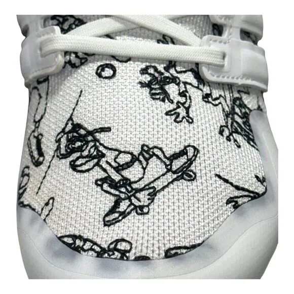 adidas UltraBoost DNA x Disney Goofy Pack White Black FX0228  Shoe Size 6 M 8 W