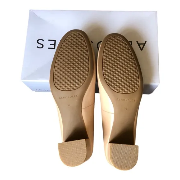 Aerosoles NIB Women's Simple Timeless Pump Light Stone 11W Mid Heel Rounded Toe