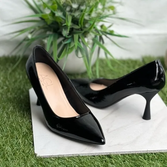 AGL Black Patent leather heel pump size 37 US 7 like new $440