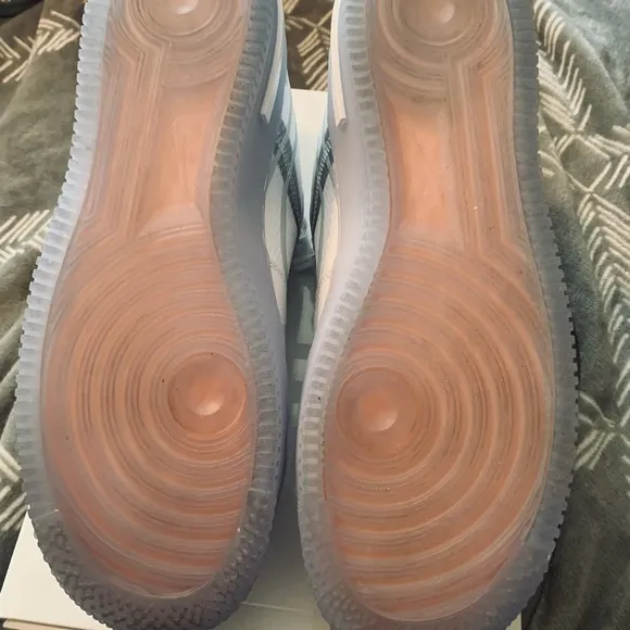 Air Force 1 react QS SIZE11.5