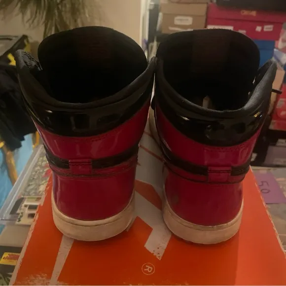 Air Jordan 1 “Patent Bred” Size 7.5