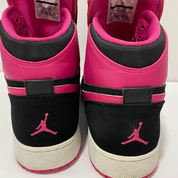 Air Jordan 1 Retro High Black &amp; Vivid Pink Youth Size 9Y Basketball Sneakers