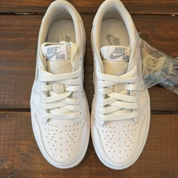 Air Jordan 1 Retro Low OG White Neutral Grey Shoes