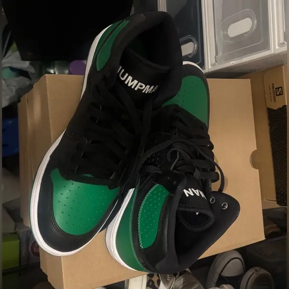 Air Jordan access black aloe verde jump man sneakers men’s size 8