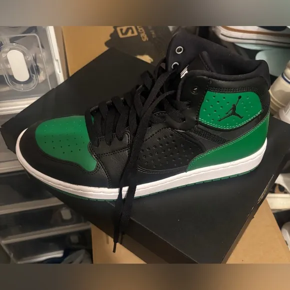 Air Jordan access black aloe verde jump man sneakers men’s size 8