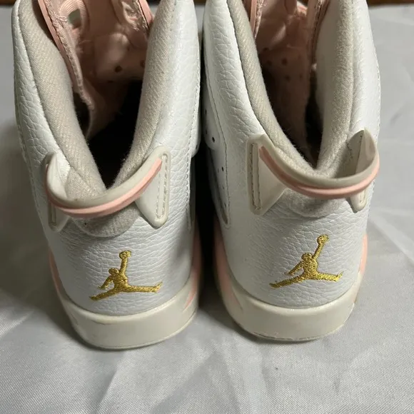 Air Jordan Women's Shoes Size 6.5 Retro Gold Hoops Pink White High Tops Sneakers
