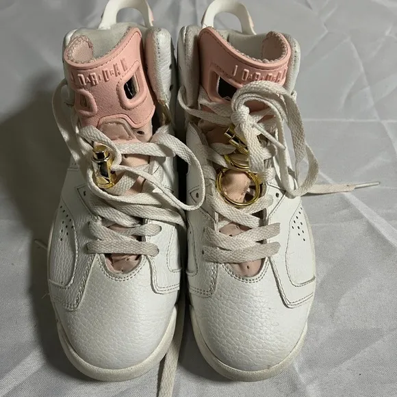 Air Jordan Women's Shoes Size 6.5 Retro Gold Hoops Pink White High Tops Sneakers