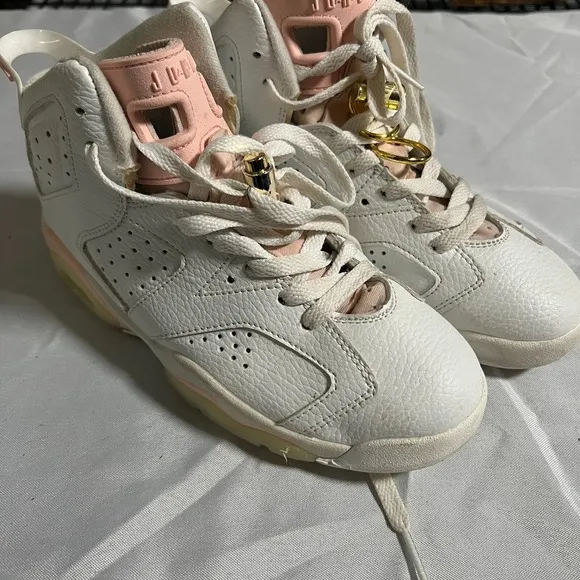Air Jordan Women's Shoes Size 6.5 Retro Gold Hoops Pink White High Tops Sneakers