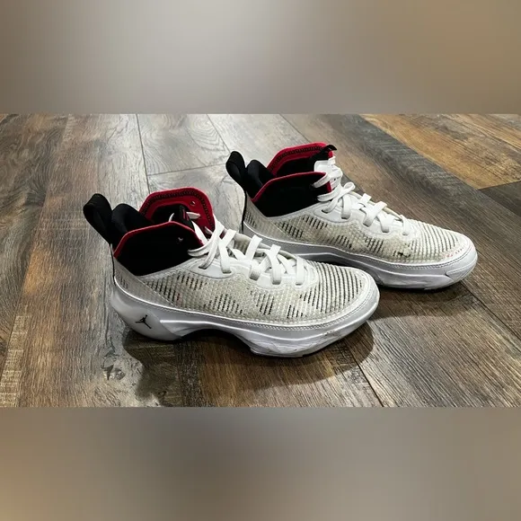 Air Jordan Youth Basketball Tennis Shoes, White, Size 4.5Y