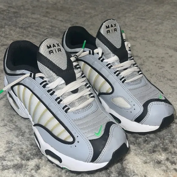 Air Max Tailwind 4 GS 'Wolf Grey Green Spark' Size: 6Y