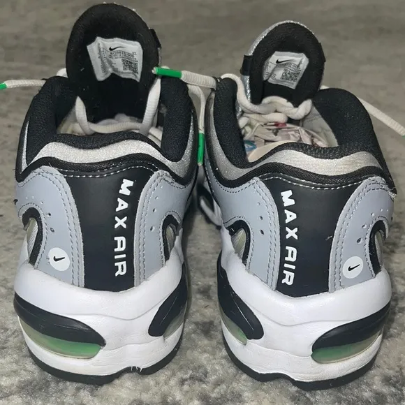Air Max Tailwind 4 GS 'Wolf Grey Green Spark' Size: 6Y
